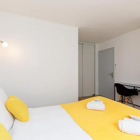 Aurelie Yourhosthelper Appartement